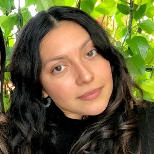 Meet your Posher, Ana